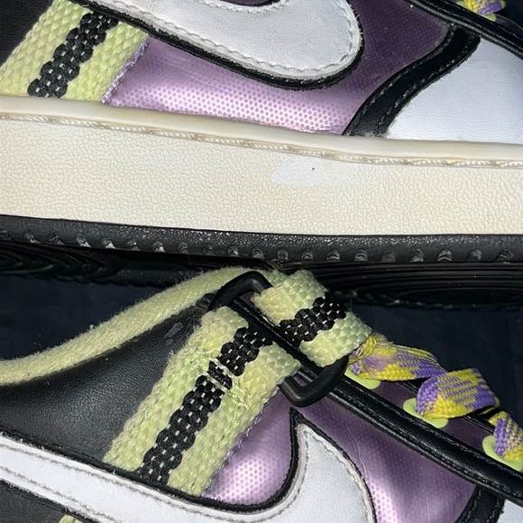 Women’s Size 8 NIKE VANDAL 2008 SHOES - Picture 9 of 9